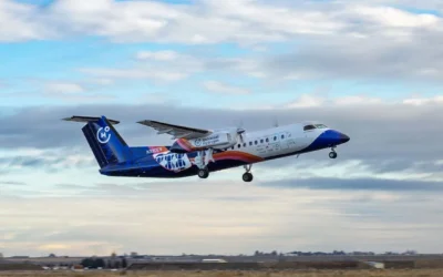 Vätbasflygplan med 40 passagerare gör sin första flygning